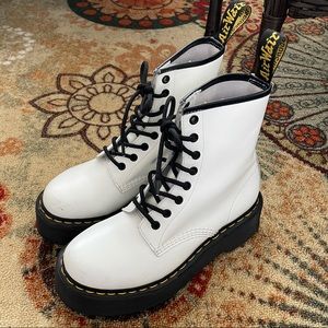 Dr. Martens Smooth Leather platform boots 11821